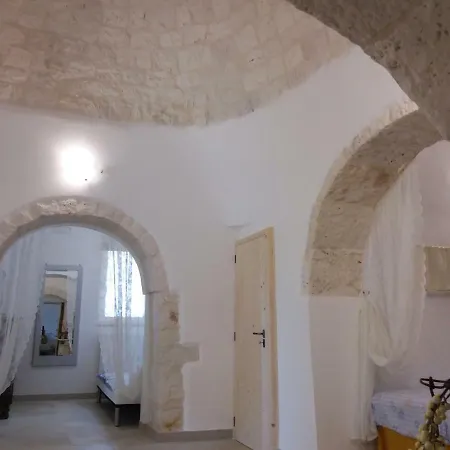Holiday home Trulli L'utopia Di Anny Trulli Anny's Utopia *